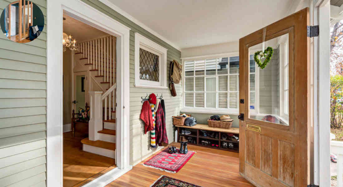 what is a vestibule in a house