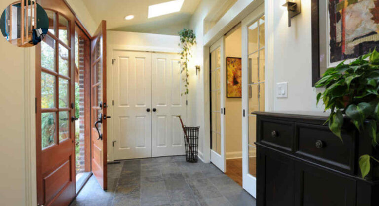 what is a vestibule in a house