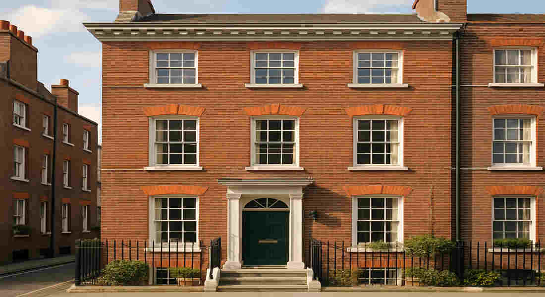 what is town house in uk
