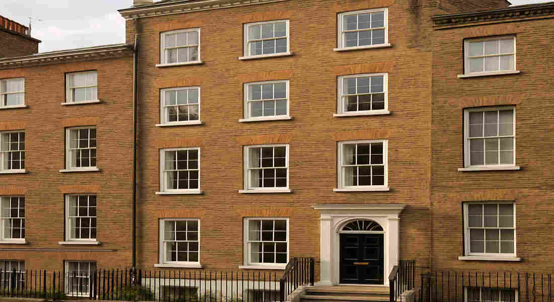 what is town house in uk