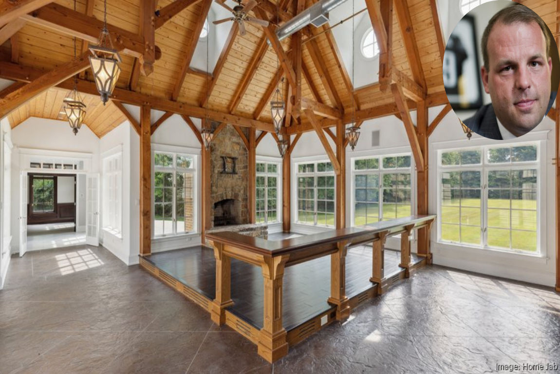 jon runyan house