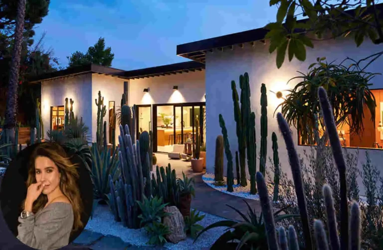sophia bush house