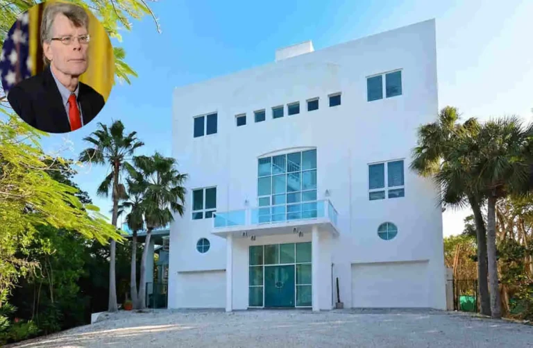 Inside Stephen King’s Enigmatic House on Casey Key Stephen King's House